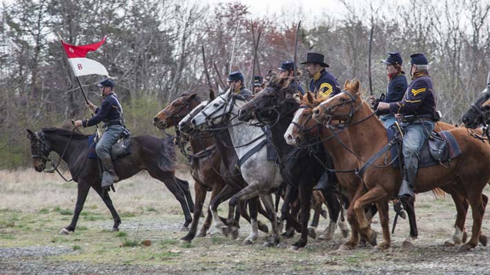 Buddy Secor Photo of Cavalry Re-enactors